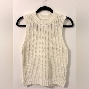 Abercrombie & Fitch knit sweater vest S